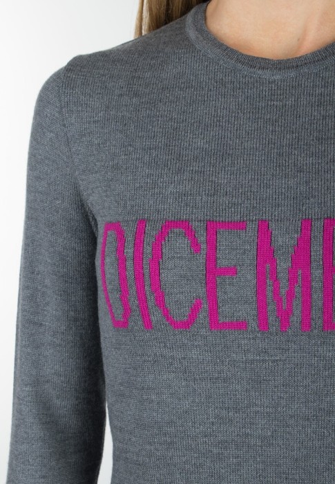 джемпер  - качественный продукт вид сбоку