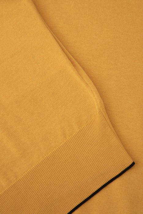 Товар желтого цвета с внутренней стороны