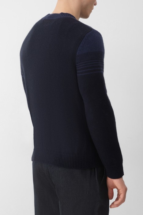 джемпер  от бренда zilli вид слева