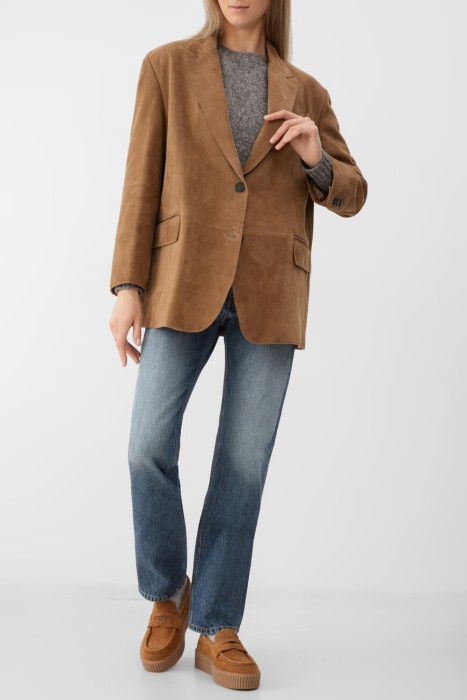 Товар серого цвета с внутренней стороны