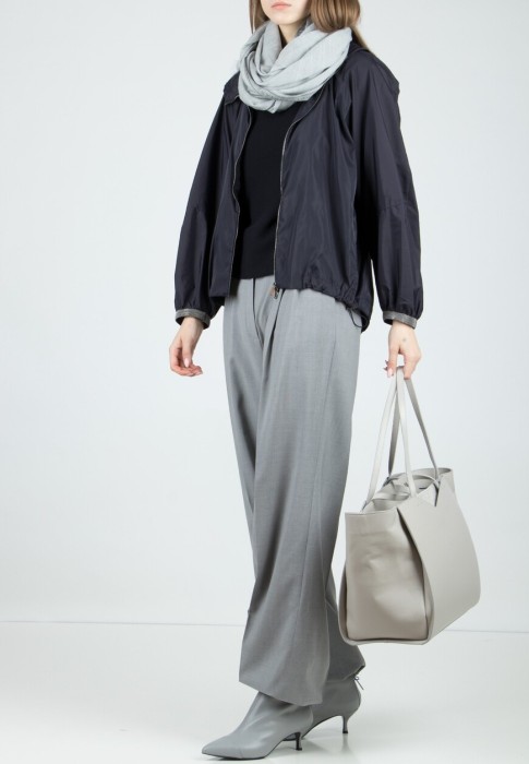 джемпер  из италии вид сбоку