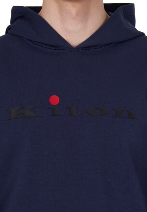 джемпер  универсального стиля с лицевой стороны