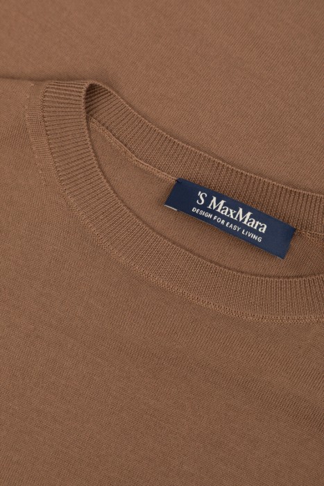 джемпер  из шерсти спереди