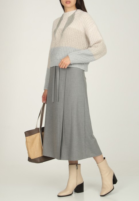 джемпер  из италии вид сбоку