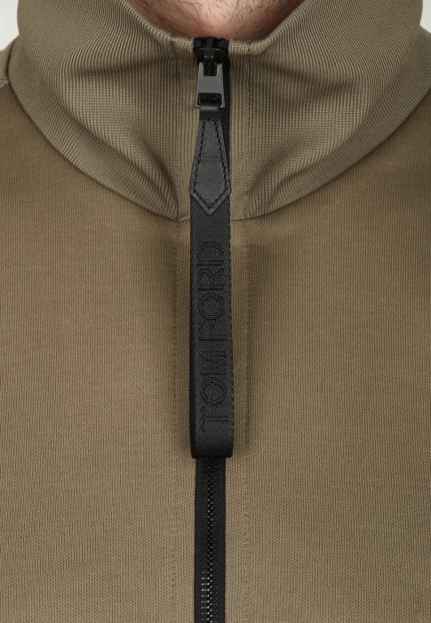 джемпер  из проверенных материалов спереди