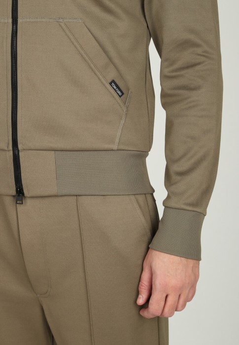 Продукция для мужчин фото