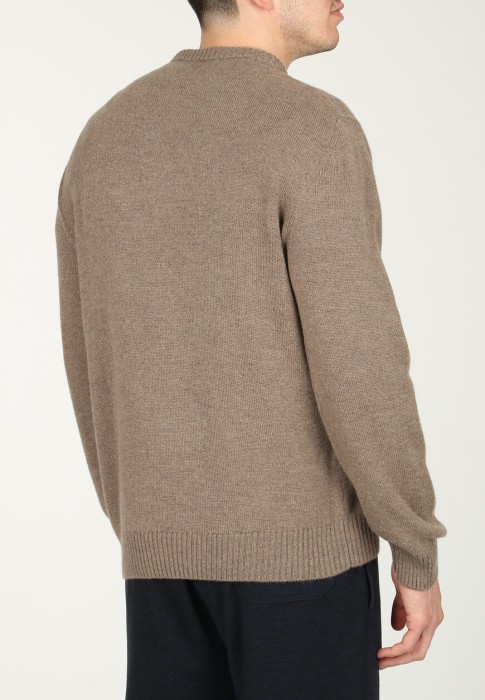 джемпер  из италии вид сбоку