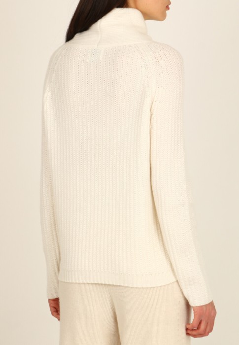 джемпер  из германии вид сбоку