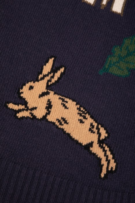 джемпер  универсального стиля с лицевой стороны