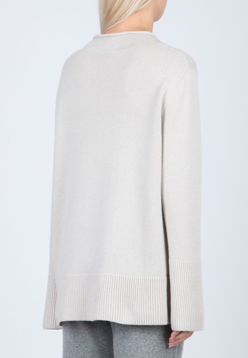 джемпер  из италии вид сбоку