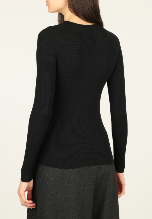 джемпер  из италии вид сбоку