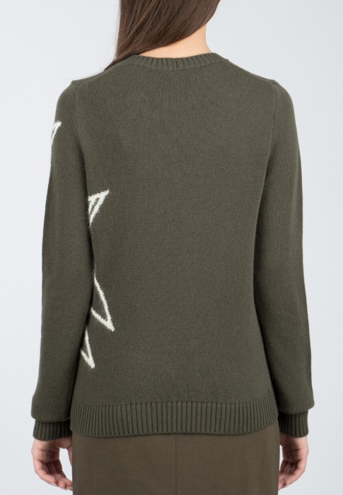 Товар зеленого цвета с внутренней стороны