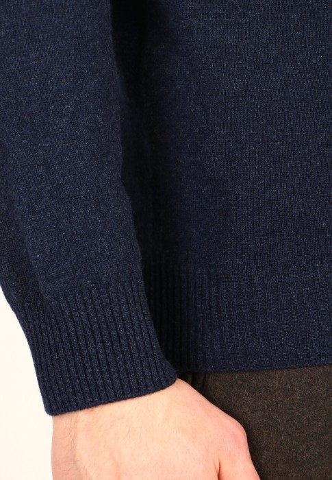 джемпер  из проверенных материалов спереди