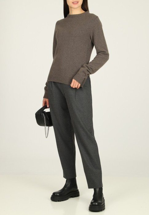 джемпер  из америки вид сбоку