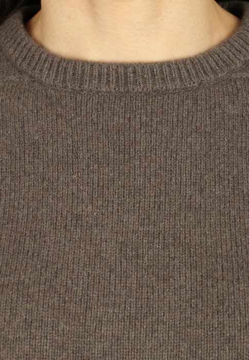 джемпер  из проверенных материалов спереди