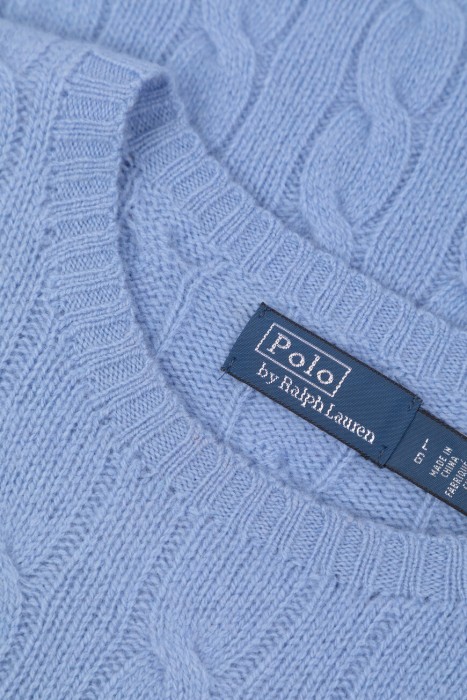 джемпер  из шерсти спереди