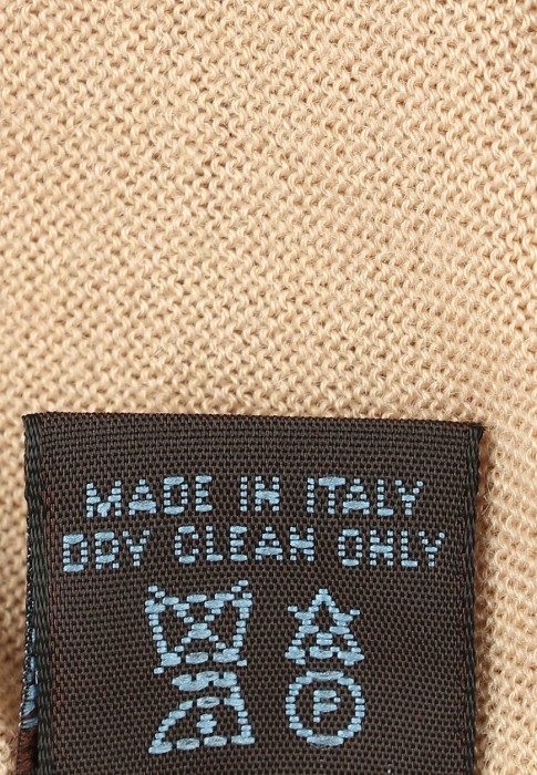 джемпер  повседневного стиля с лицевой стороны