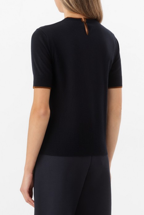 джемпер  от бренда max mara вид слева