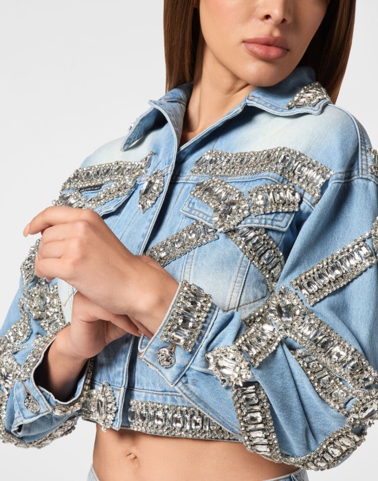 Продукция для женщин фото