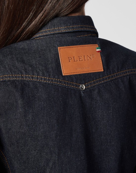 Продукция для женщин фото