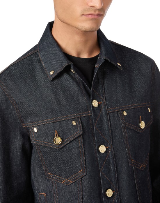 джинсовая куртка  по цене 48412 руб вид справа