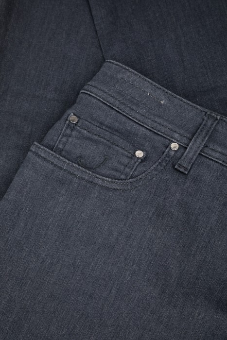 джинсы bard  на сезон этого года фотография