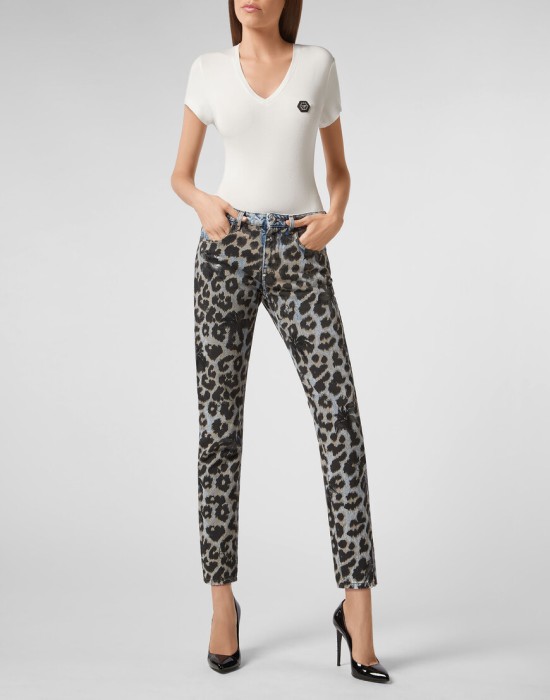 Товар разноцветного цвета с внутренней стороны