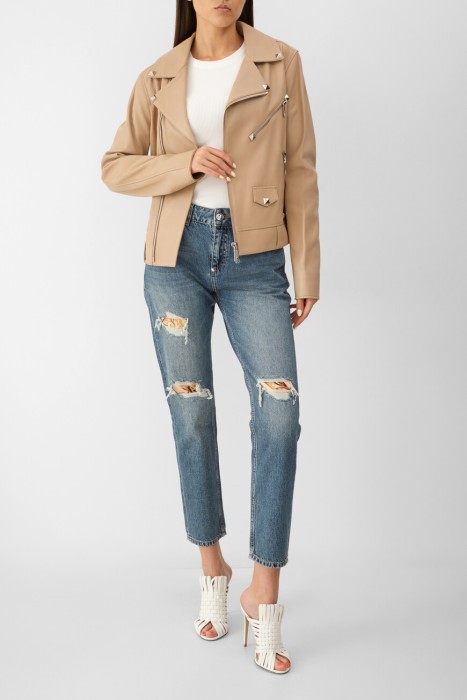 Товар голубого цвета с внутренней стороны