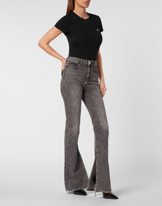 Товар серого цвета с внутренней стороны