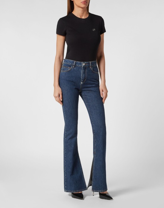 Товар синего цвета с внутренней стороны