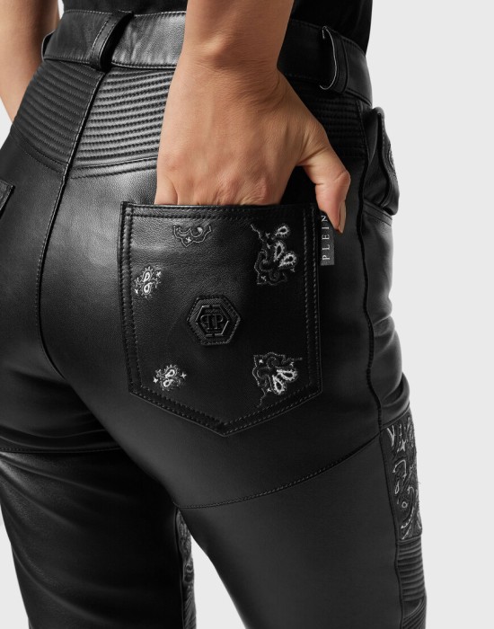 джинсы клеш  из проверенных материалов спереди