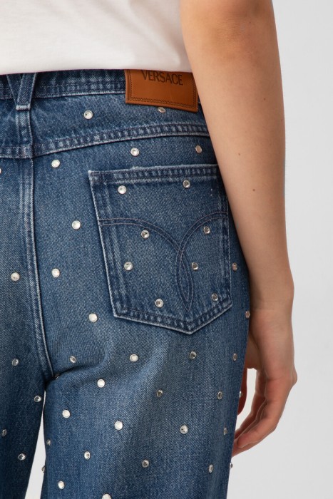 Товар синего цвета с внутренней стороны