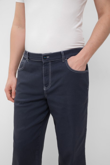 джинсы  модель из коллекции knt из италии вид сбоку