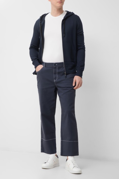 джинсы  модель из коллекции knt из хлопка спереди