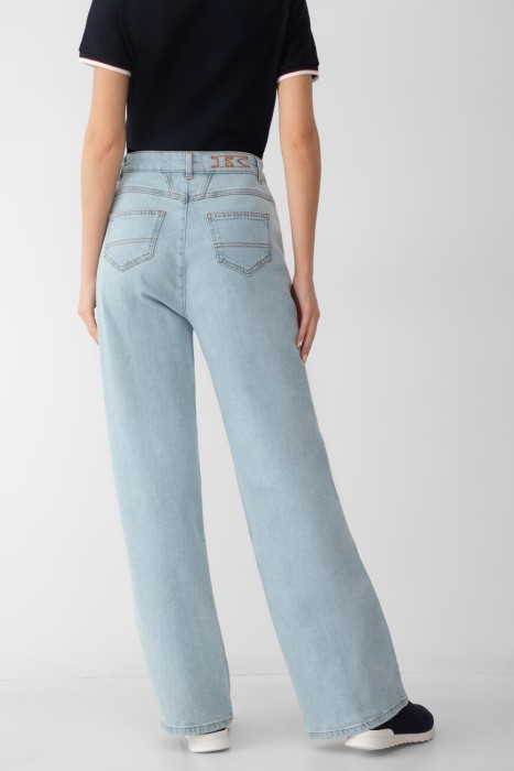 джинсы  модель sartorial от бренда kiton вид слева