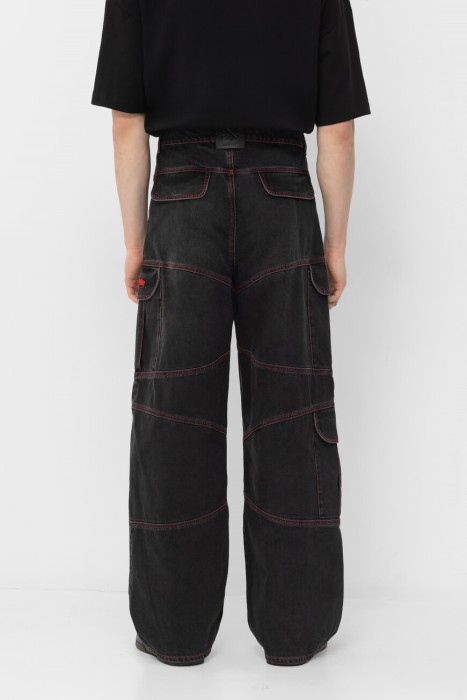 джинсы  модель script samurai от бренда off-white вид слева