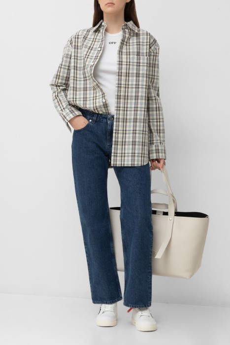 джинсы  модель в стиле 90-х годов из хлопка спереди