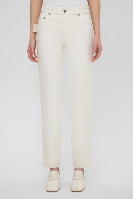 Товар с артикулом 577037 VF4Q0 9000 вид сзади