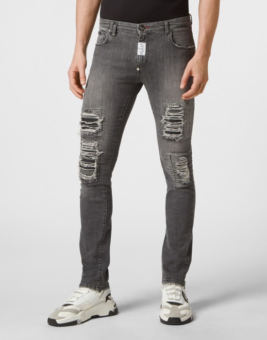 джинсы прямые и зауженные  от бренда philipp plein вид слева