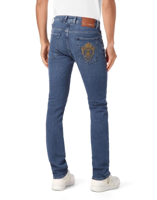 джинсы прямые  по цене 31616 руб вид справа