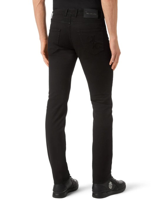 джинсы прямые  по цене 27172 руб вид справа