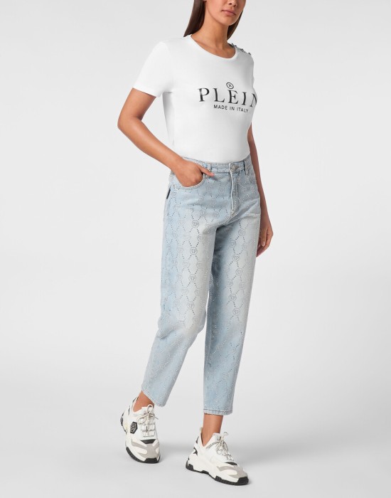 Товар голубого цвета с внутренней стороны