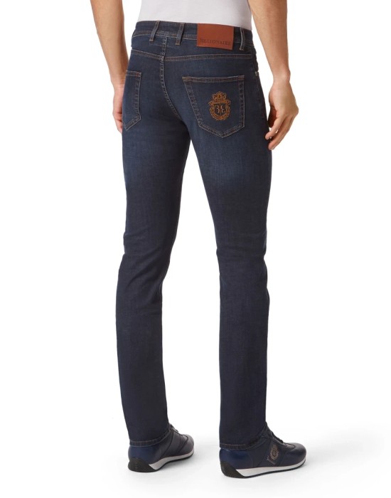 джинсы прямые  по цене 33592 руб вид справа