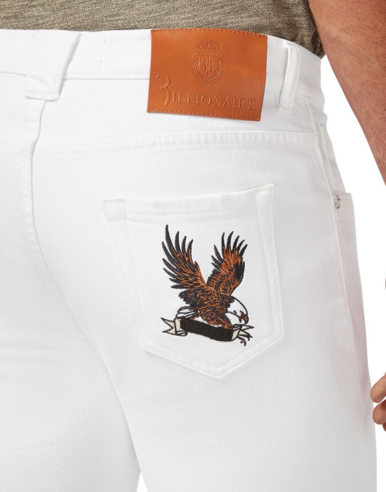 Товар белого цвета с внутренней стороны