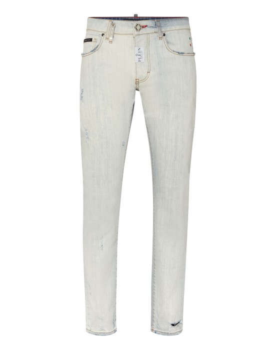 джинсы прямые  по цене 34628 руб вид справа