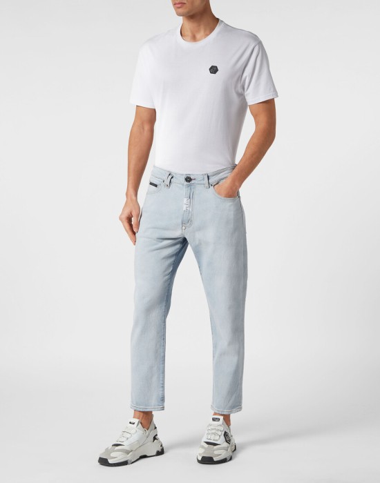 Товар голубого цвета с внутренней стороны