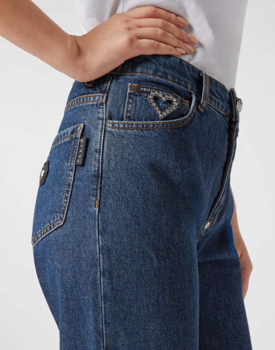 джинсы прямые  из проверенных материалов спереди