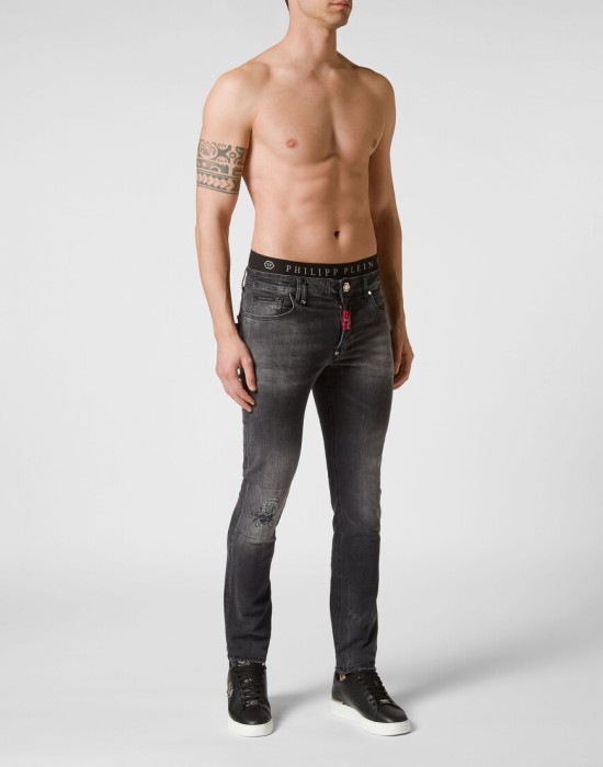 Товар серого цвета с внутренней стороны