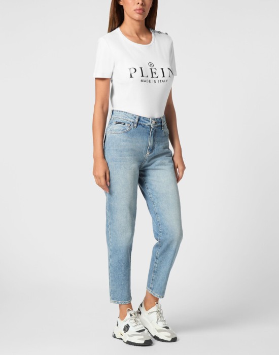 Товар серого цвета с внутренней стороны