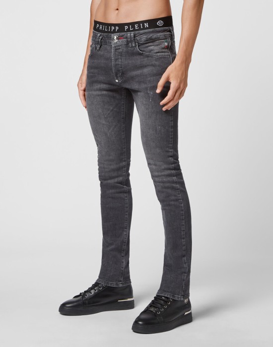 джинсы прямые  от бренда philipp plein вид слева